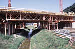 Pont sur le Buron et tunnel de Pomy (A1, VD) - Construction et tunnelier (1995)